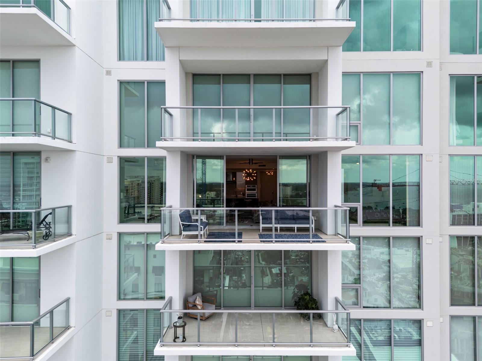 BAYSO SARASOTA CONDOMINIUM - Residential