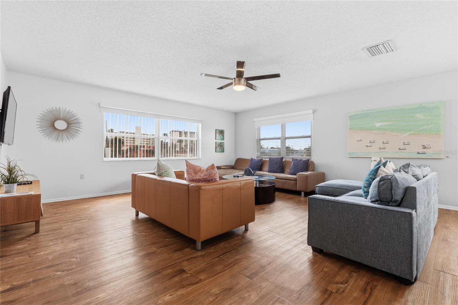 BEACH PLAZA SEC OF ST PETE BEACH - Commercial Sale
