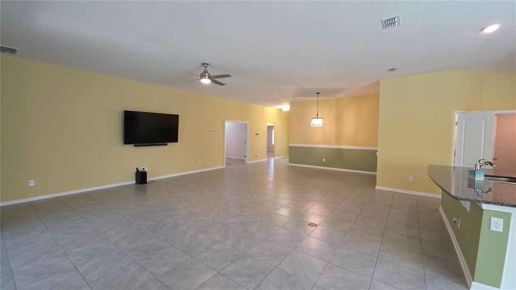 Photo of 70 Oakleaf Way, Palm Coast, FL 32137 (MLS # FC317324)