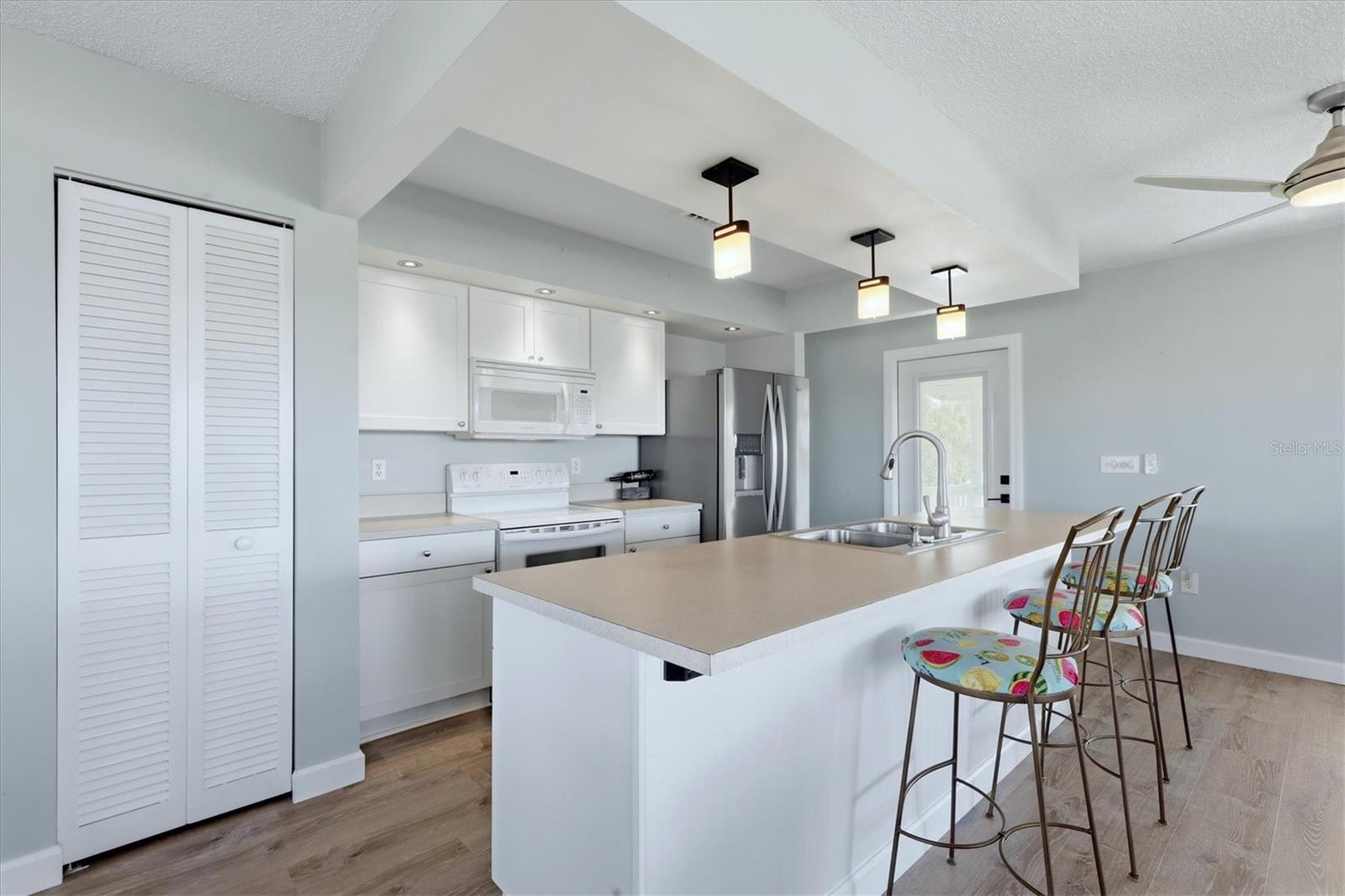 LEMON BAY PARK - Residential