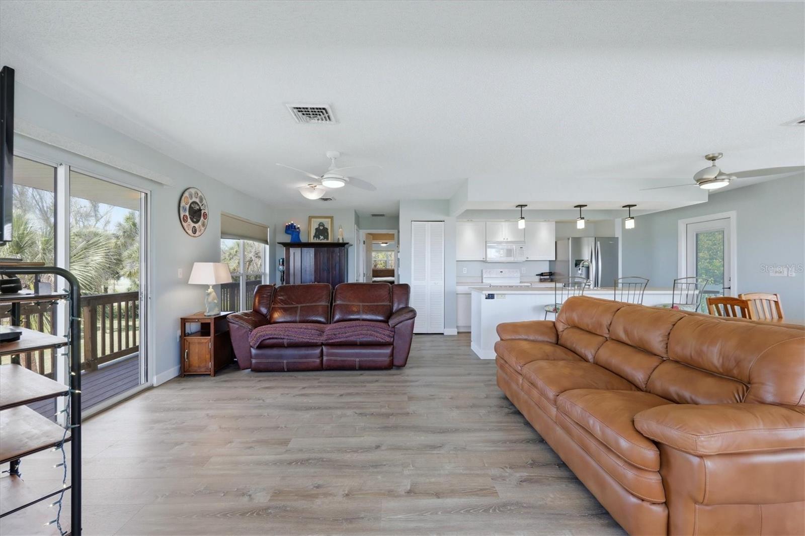 LEMON BAY PARK - Residential