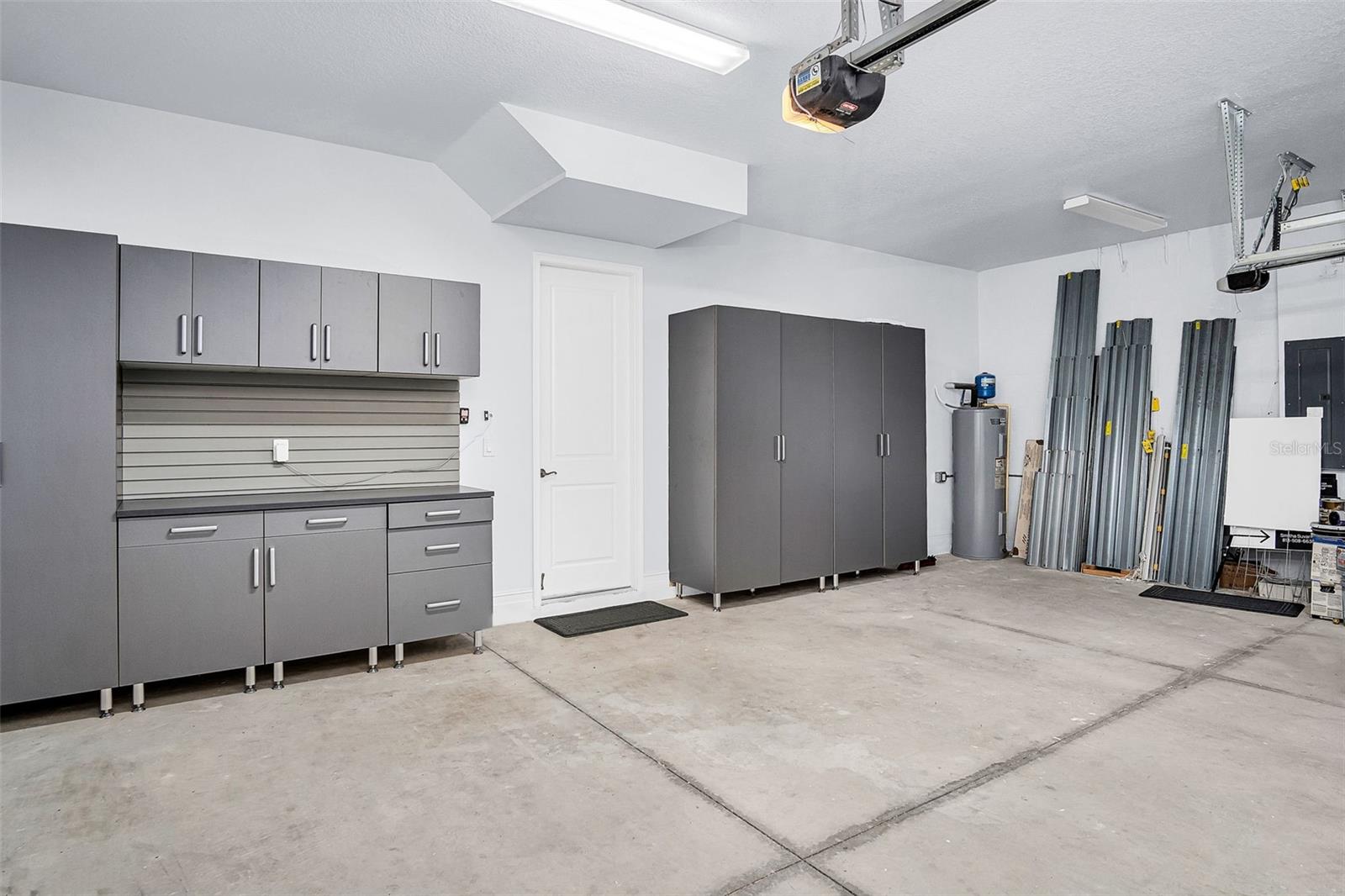 OLDSMAR TRACE SUB - Residential Lease