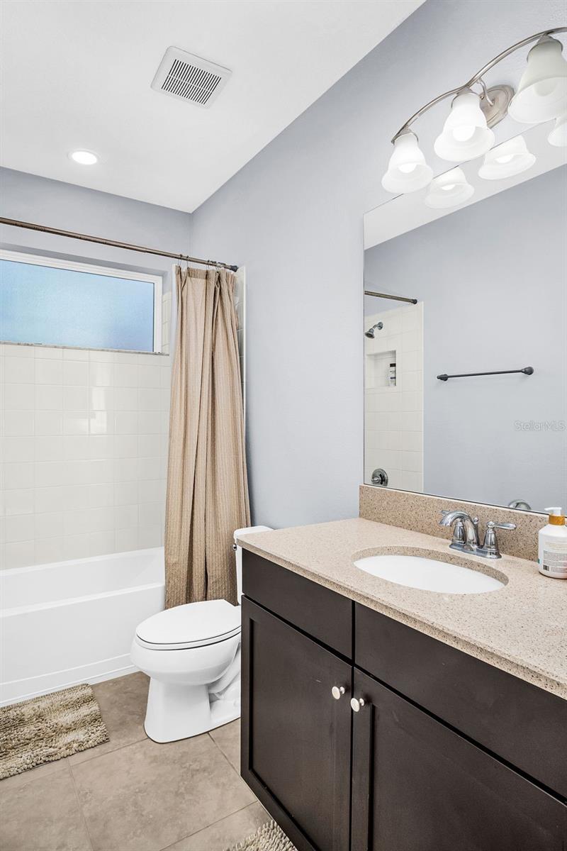 OLDSMAR TRACE SUB - Residential Lease