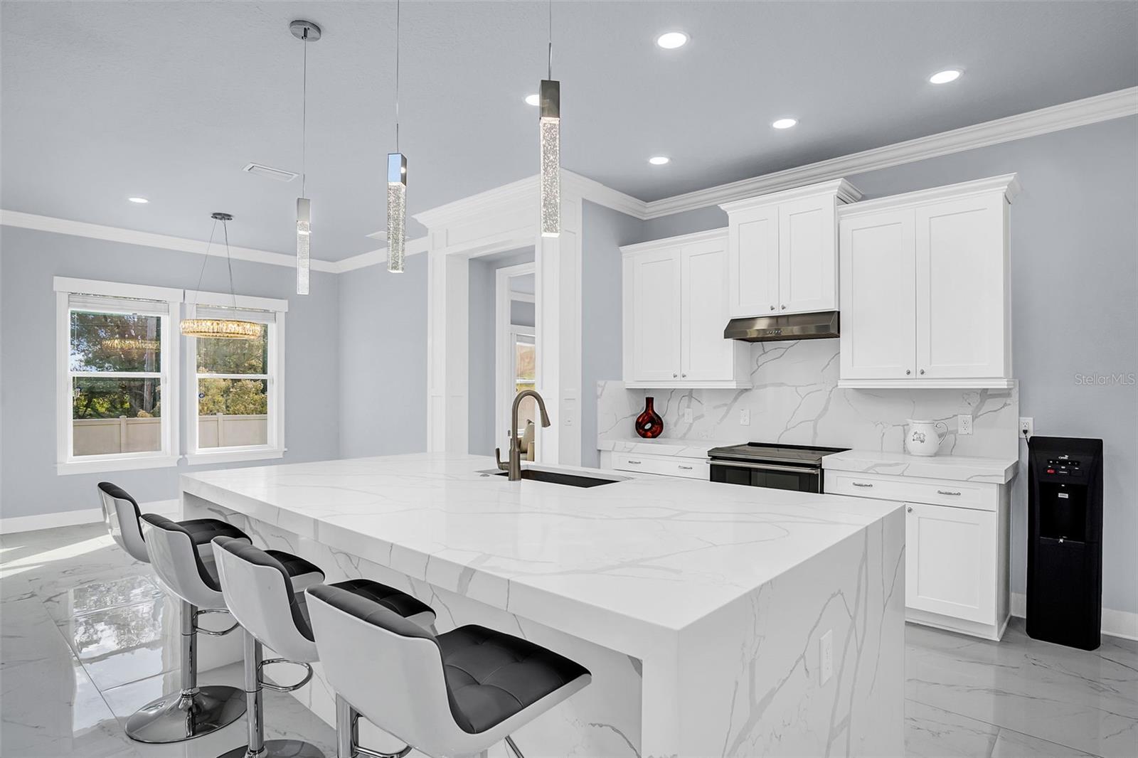 OLDSMAR TRACE SUB - Residential Lease