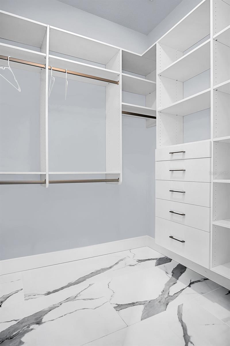 OLDSMAR TRACE SUB - Residential Lease