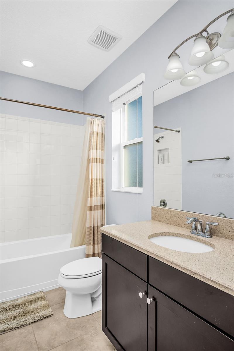 OLDSMAR TRACE SUB - Residential Lease