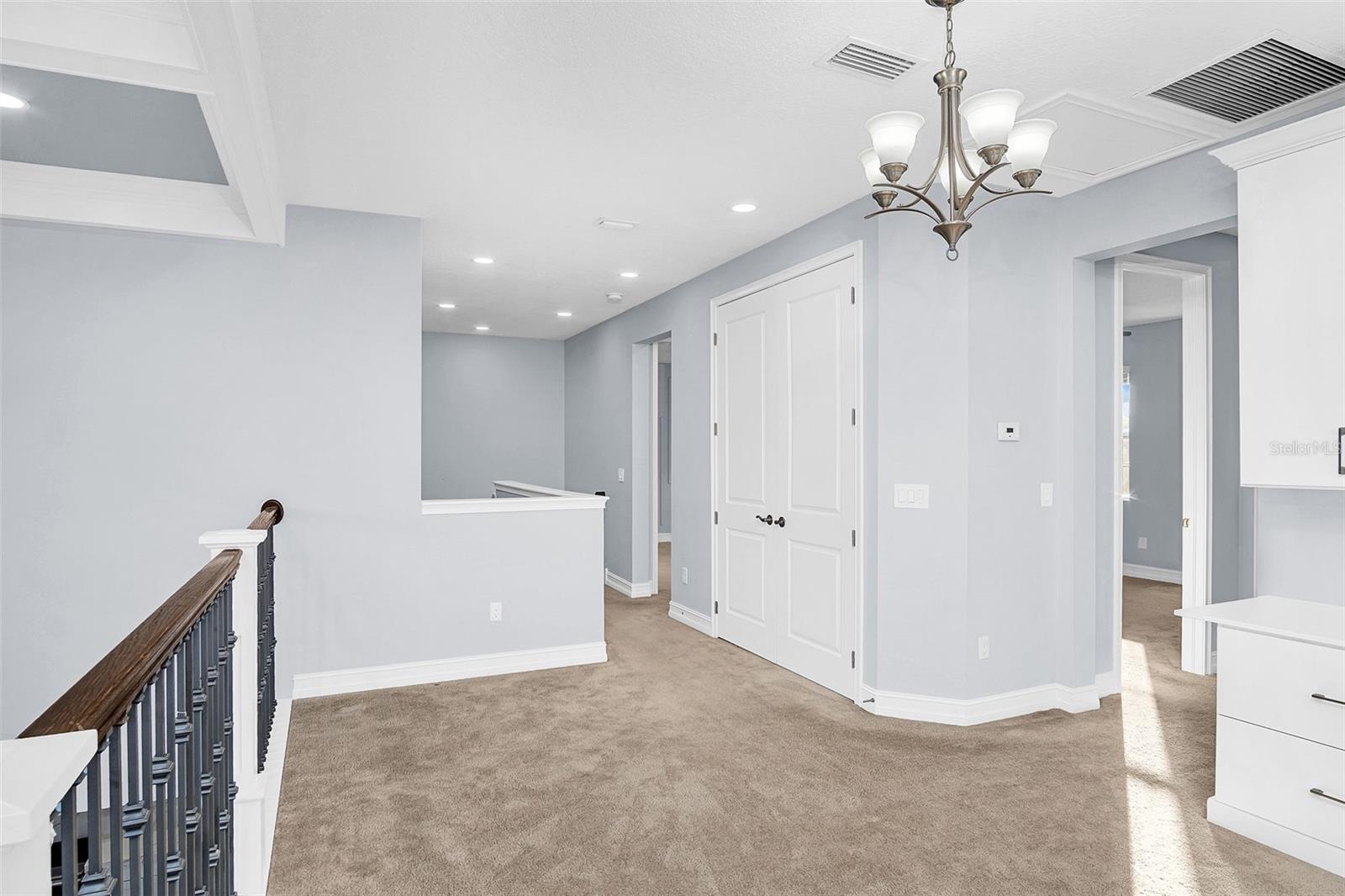 OLDSMAR TRACE SUB - Residential Lease