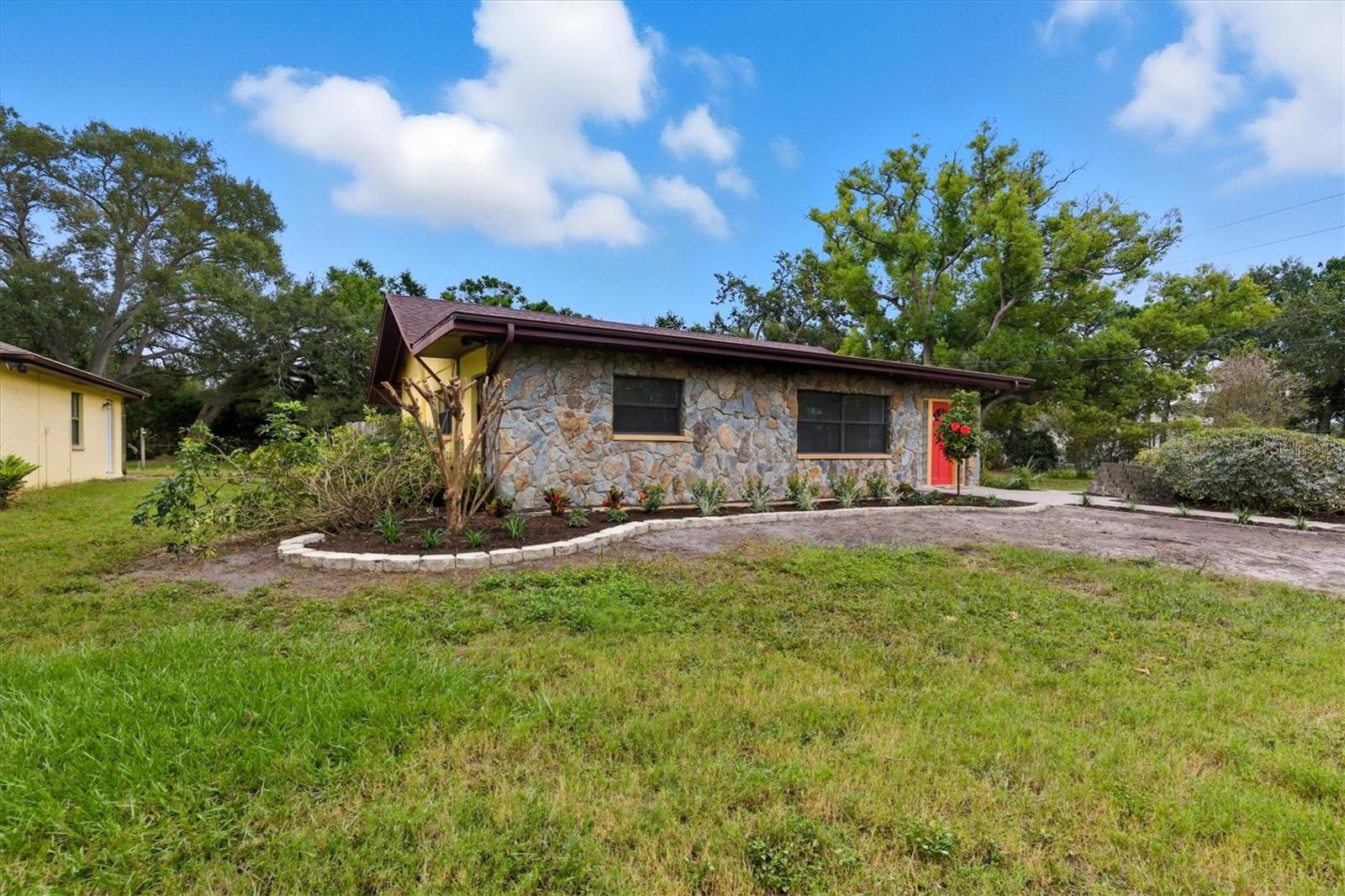 ACREAGE - Residential
