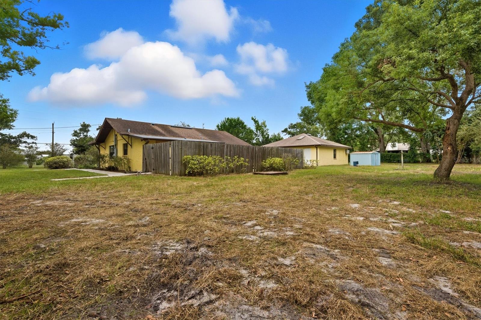 ACREAGE - Residential