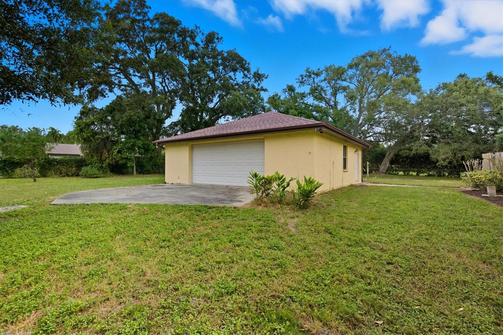 ACREAGE - Residential