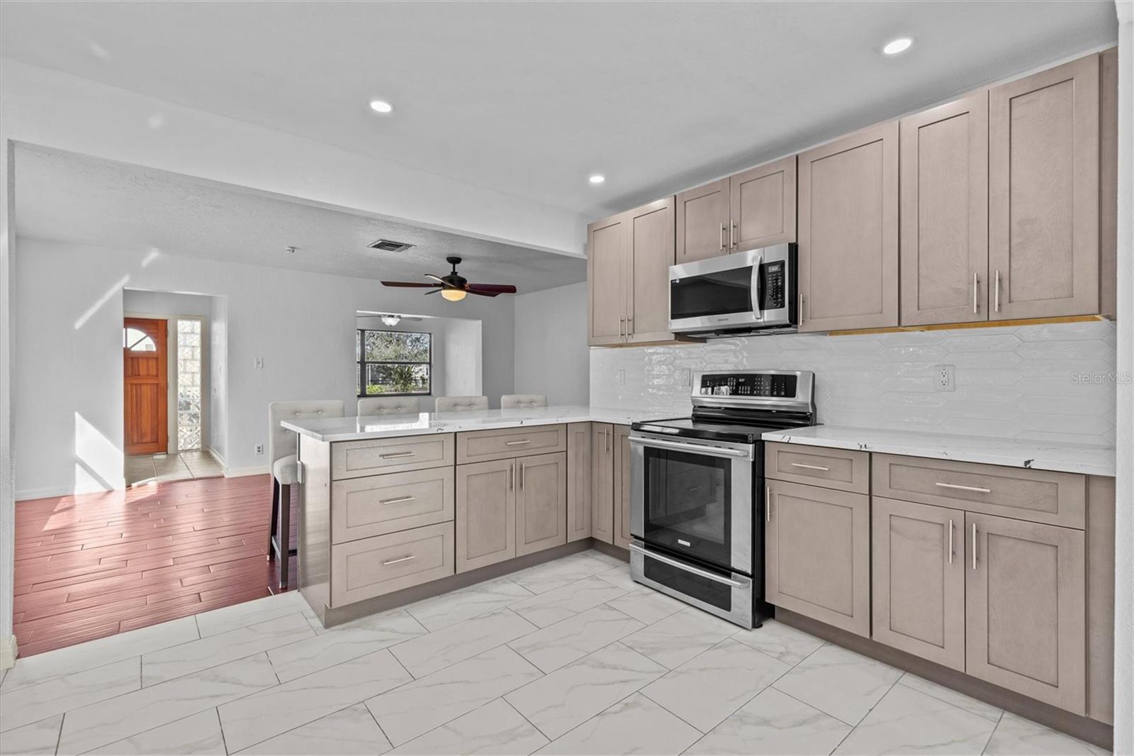 ACREAGE - Residential