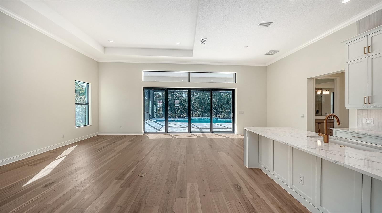 ARIA PHASE III - Residential