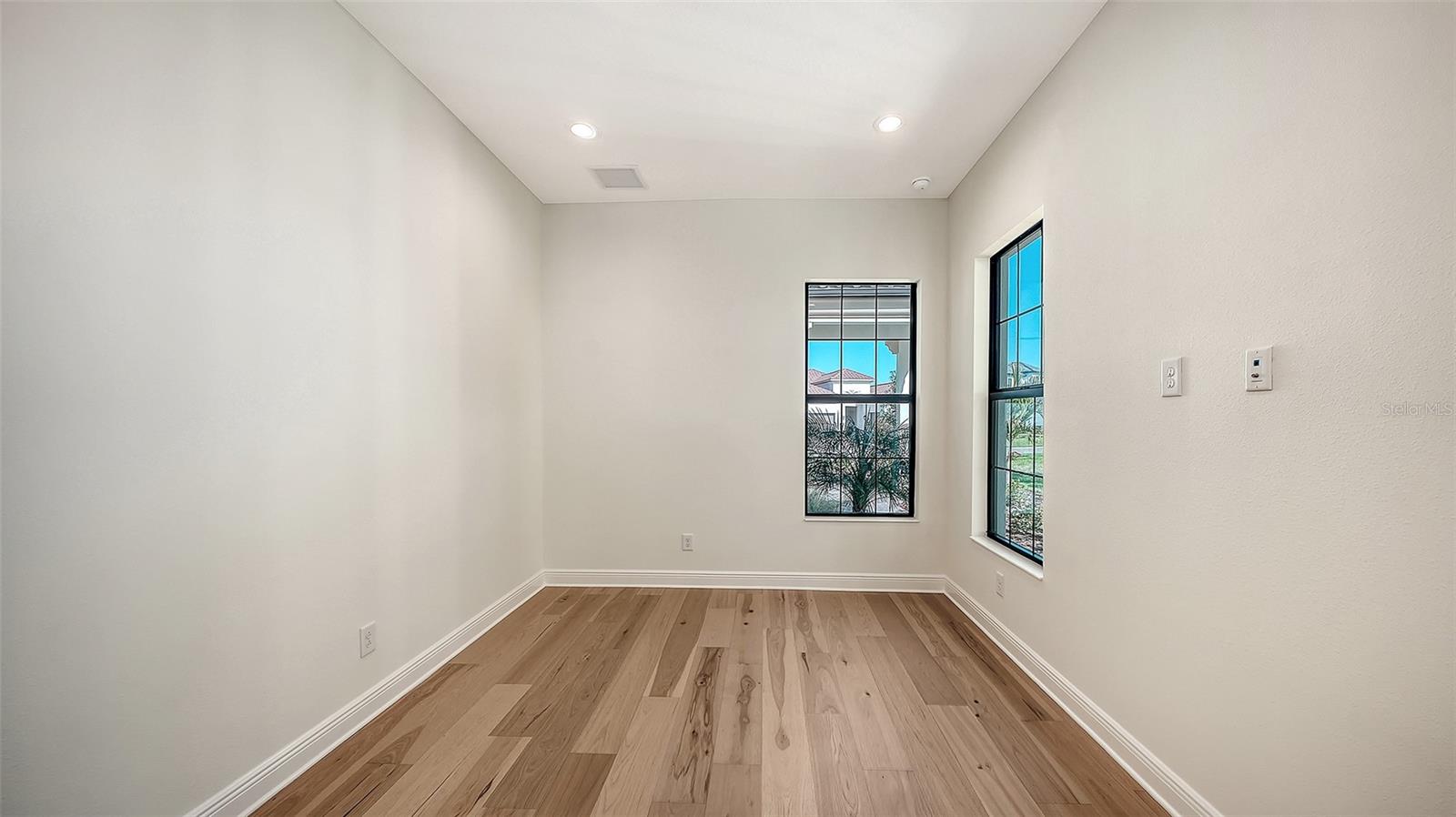 ARIA PHASE III - Residential