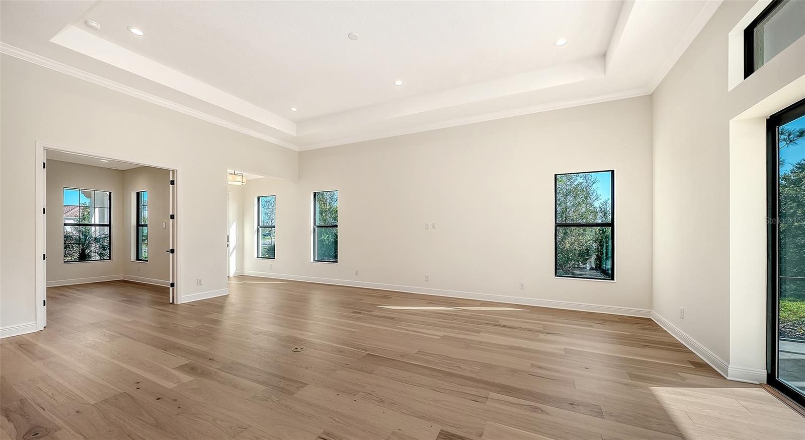 ARIA PHASE III - Residential