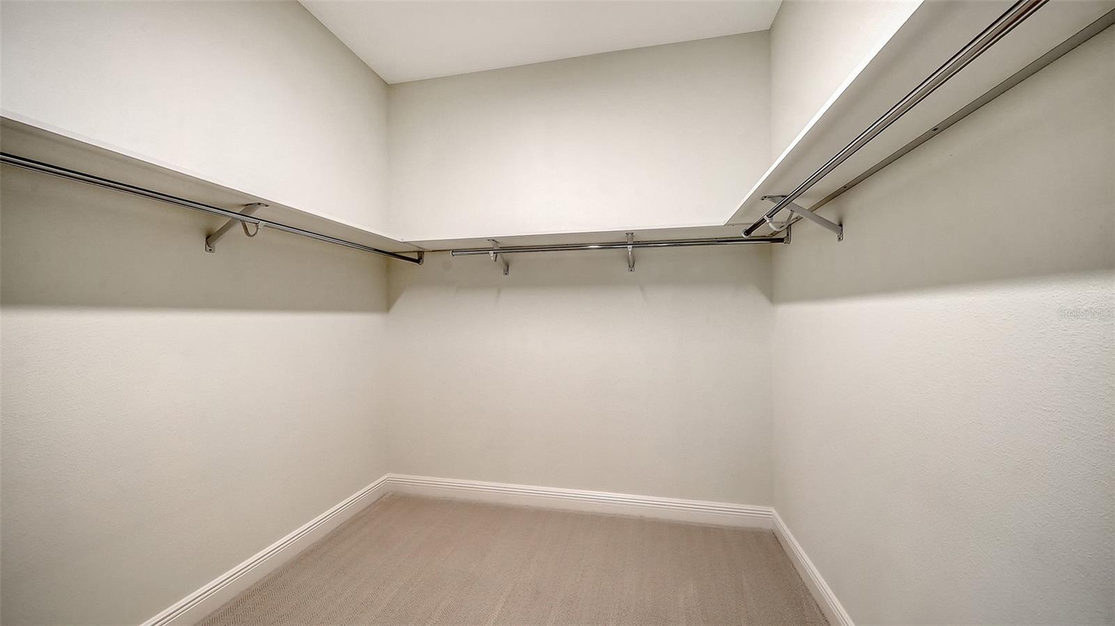 ARIA PHASE III - Residential