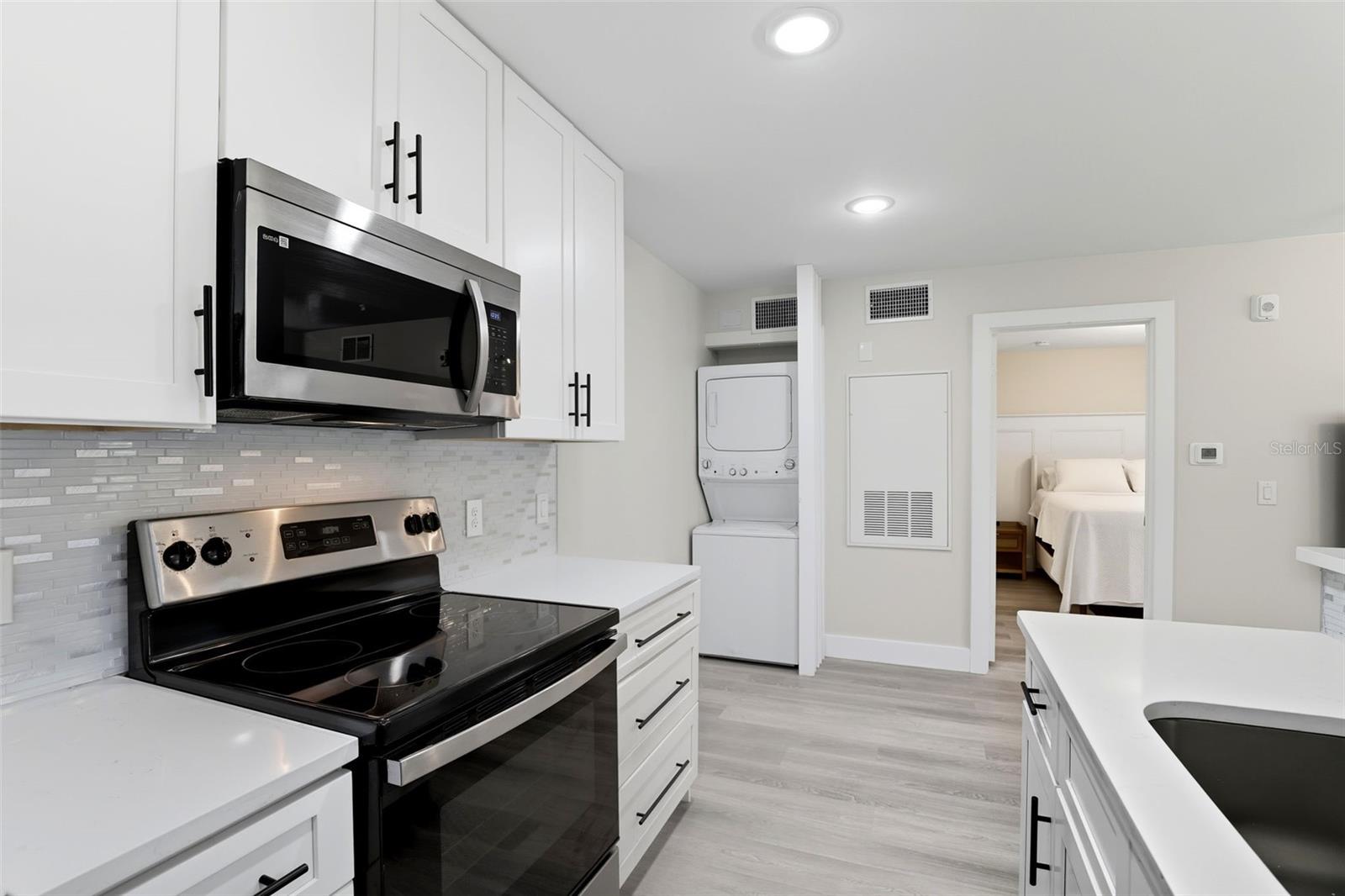 REGENCY PARK AT LAKE MARY A CONDO - Residential