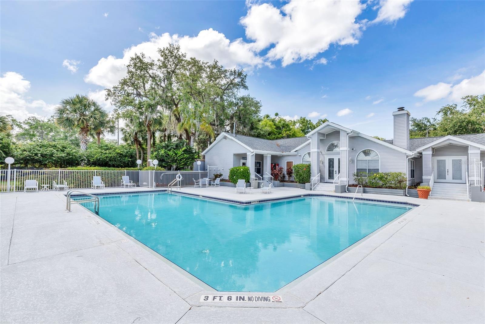 REGENCY PARK AT LAKE MARY A CONDO - Residential