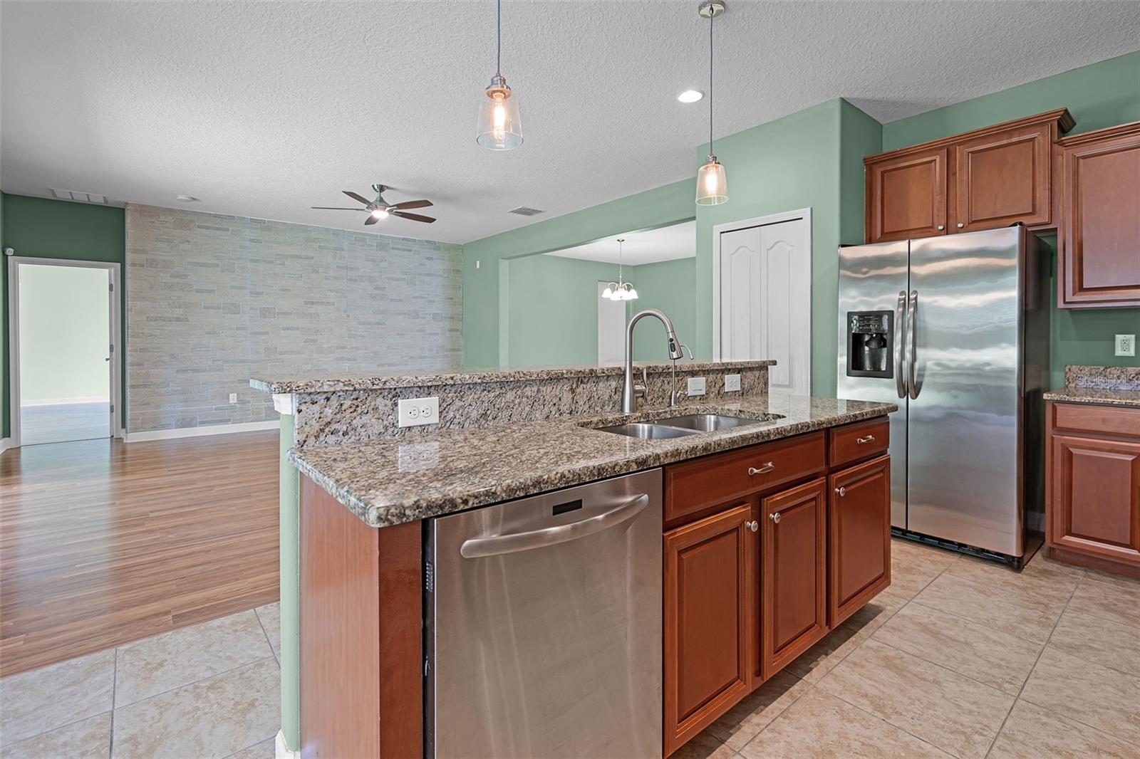 1394 PALMETTO DUNES ST