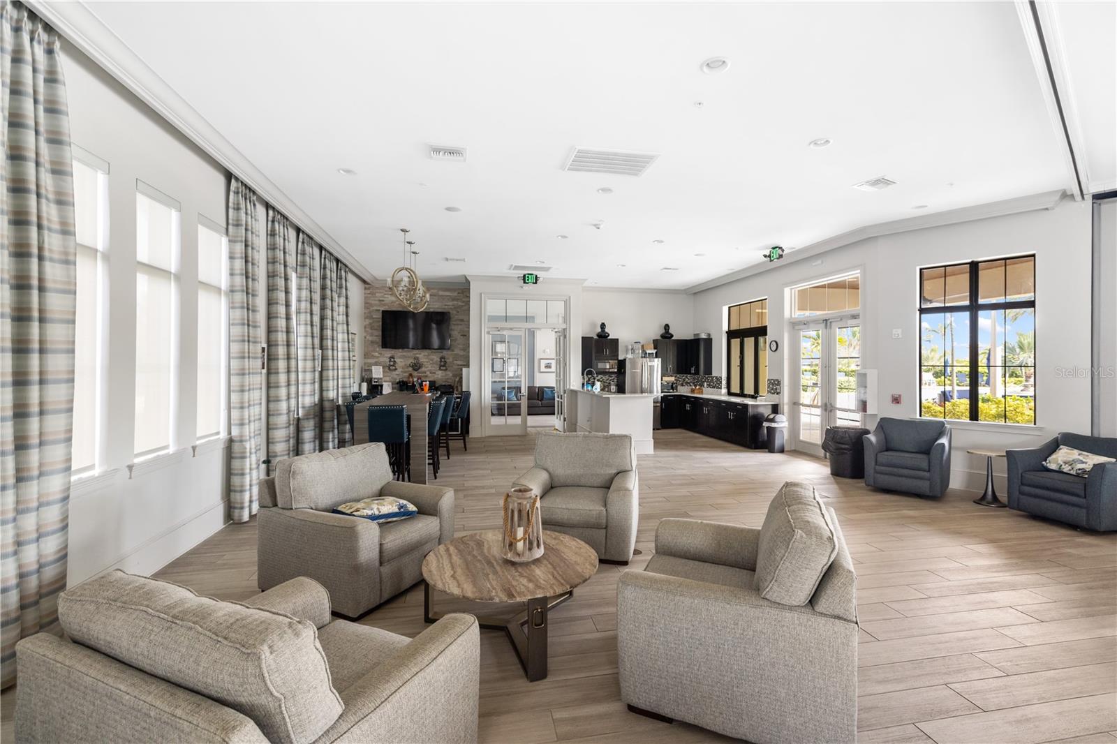 RENAISSANCE/WEST VLGS PH 2B & - Residential