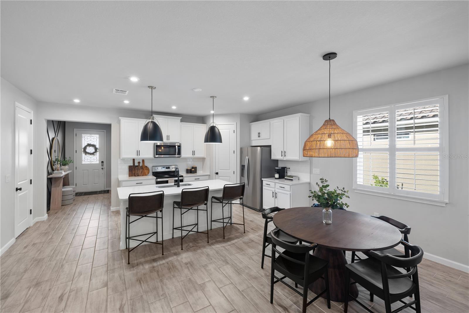 RENAISSANCE/WEST VLGS PH 2B & - Residential