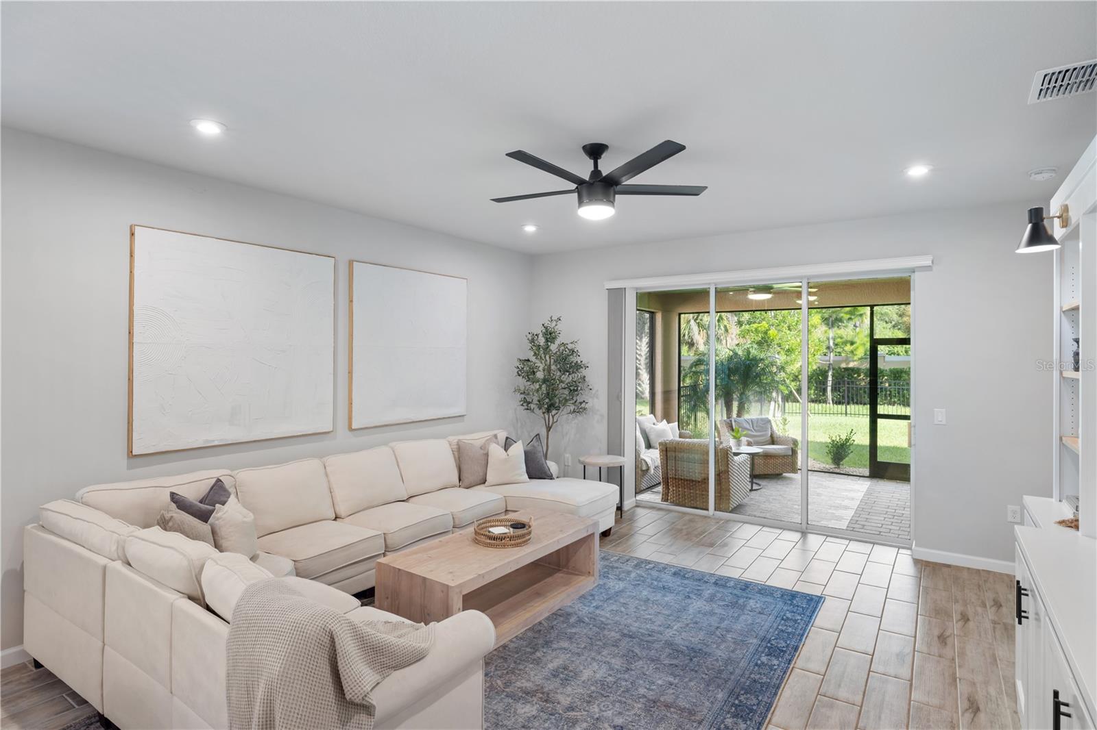 RENAISSANCE/WEST VLGS PH 2B & - Residential