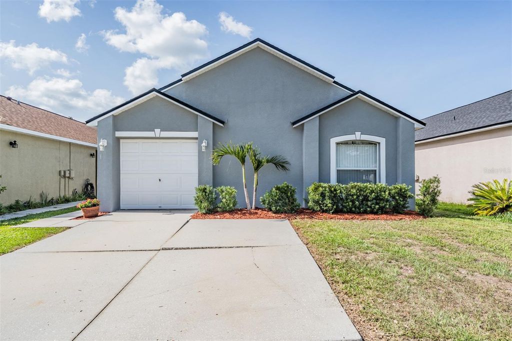 Photo of 30217 Double Drive, Wesley Chapel, FL 33545 (MLS # TB8396554)