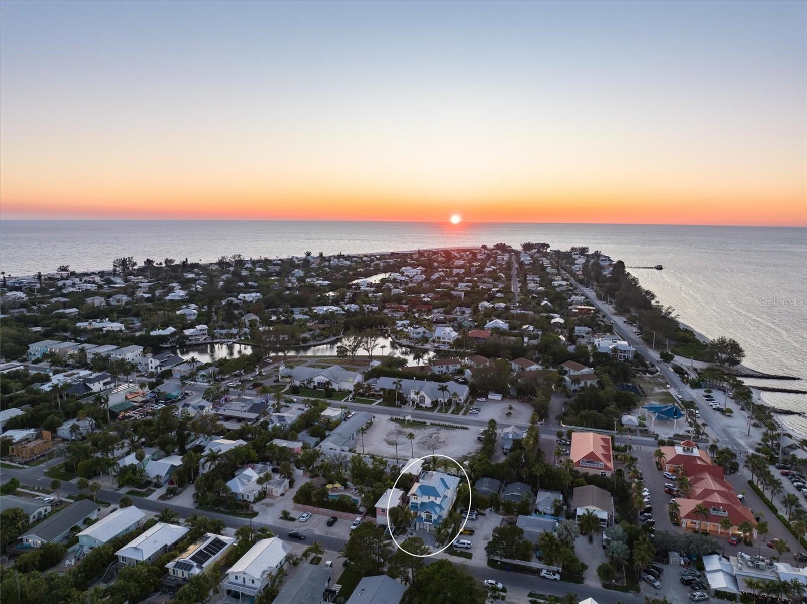 ANNA MARIA BEACH - Residential
