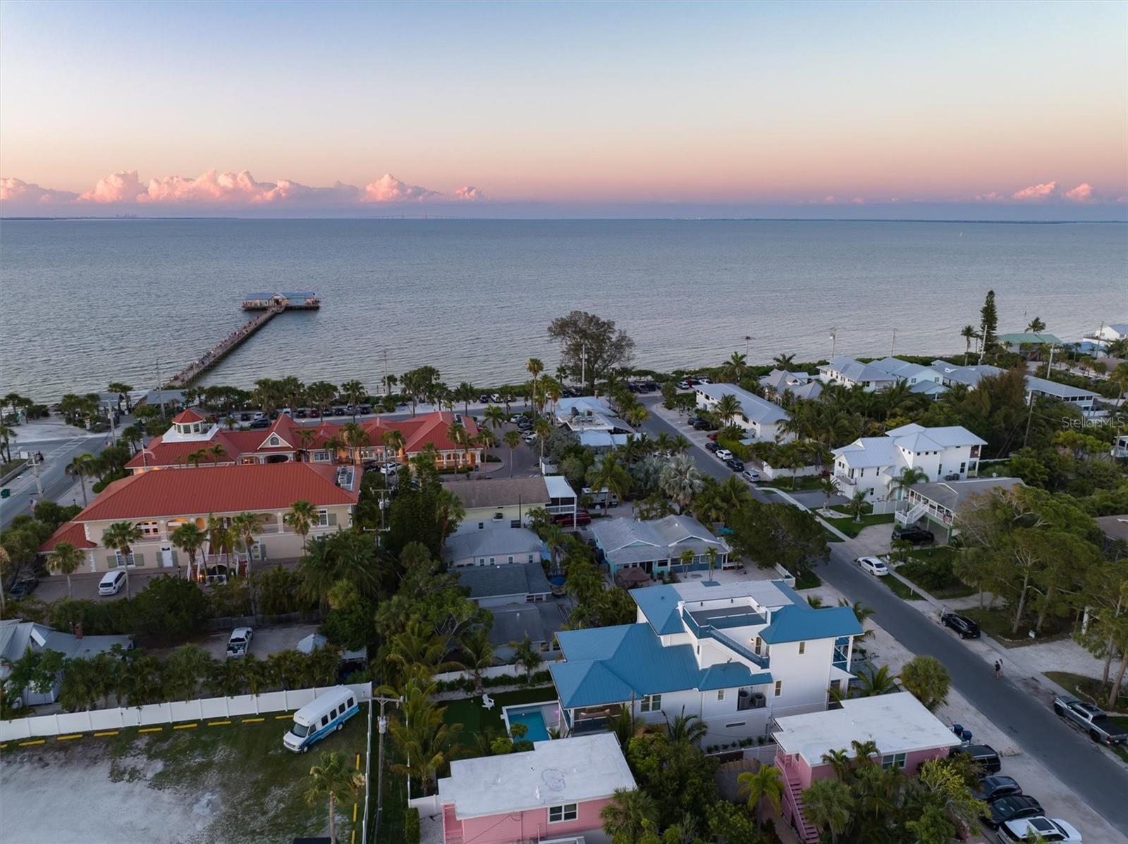 ANNA MARIA BEACH - Residential
