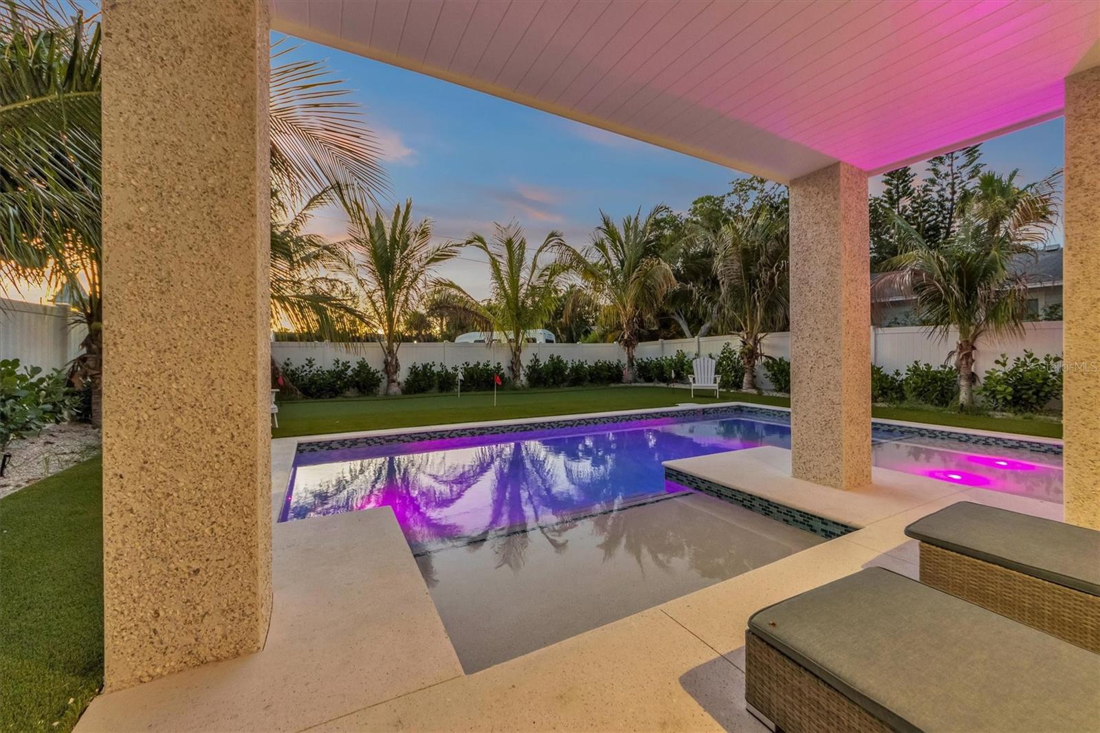 ANNA MARIA BEACH - Residential