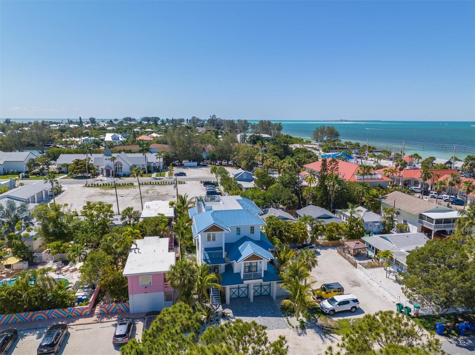 ANNA MARIA BEACH - Residential