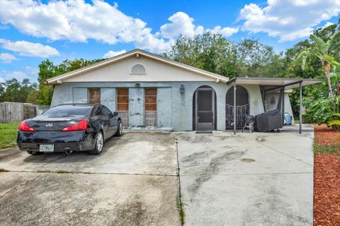 Photo of 12030 106th Court, Largo, FL 33778 (MLS # TB8514568)