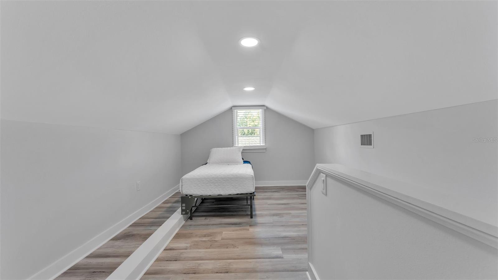 SOUTH LAKELAND ADD - Residential