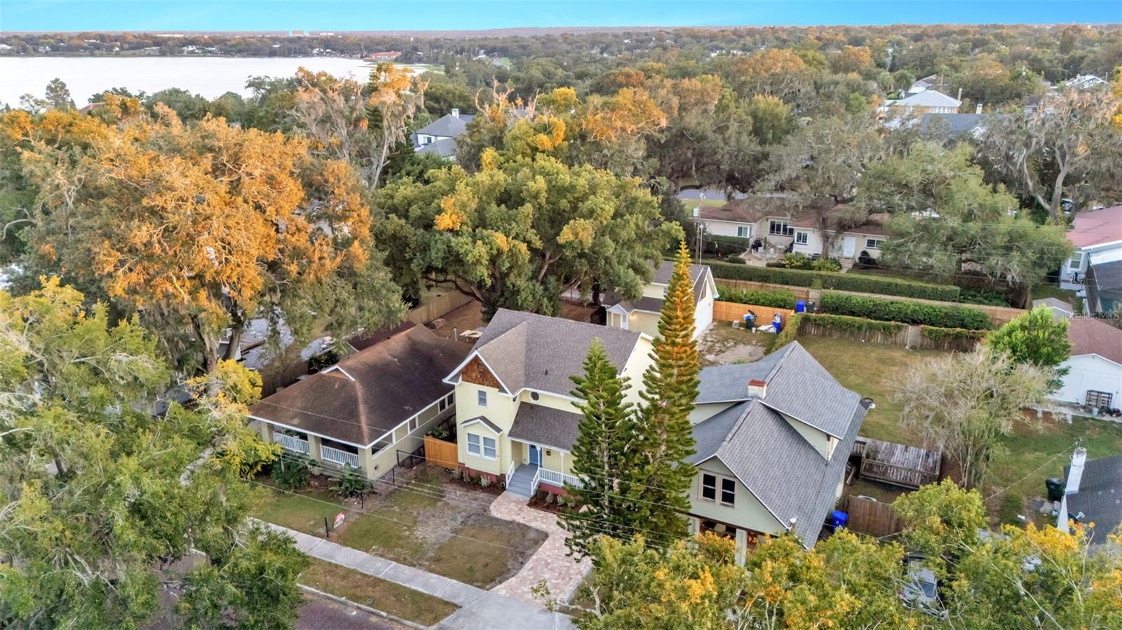 SOUTH LAKELAND ADD - Residential