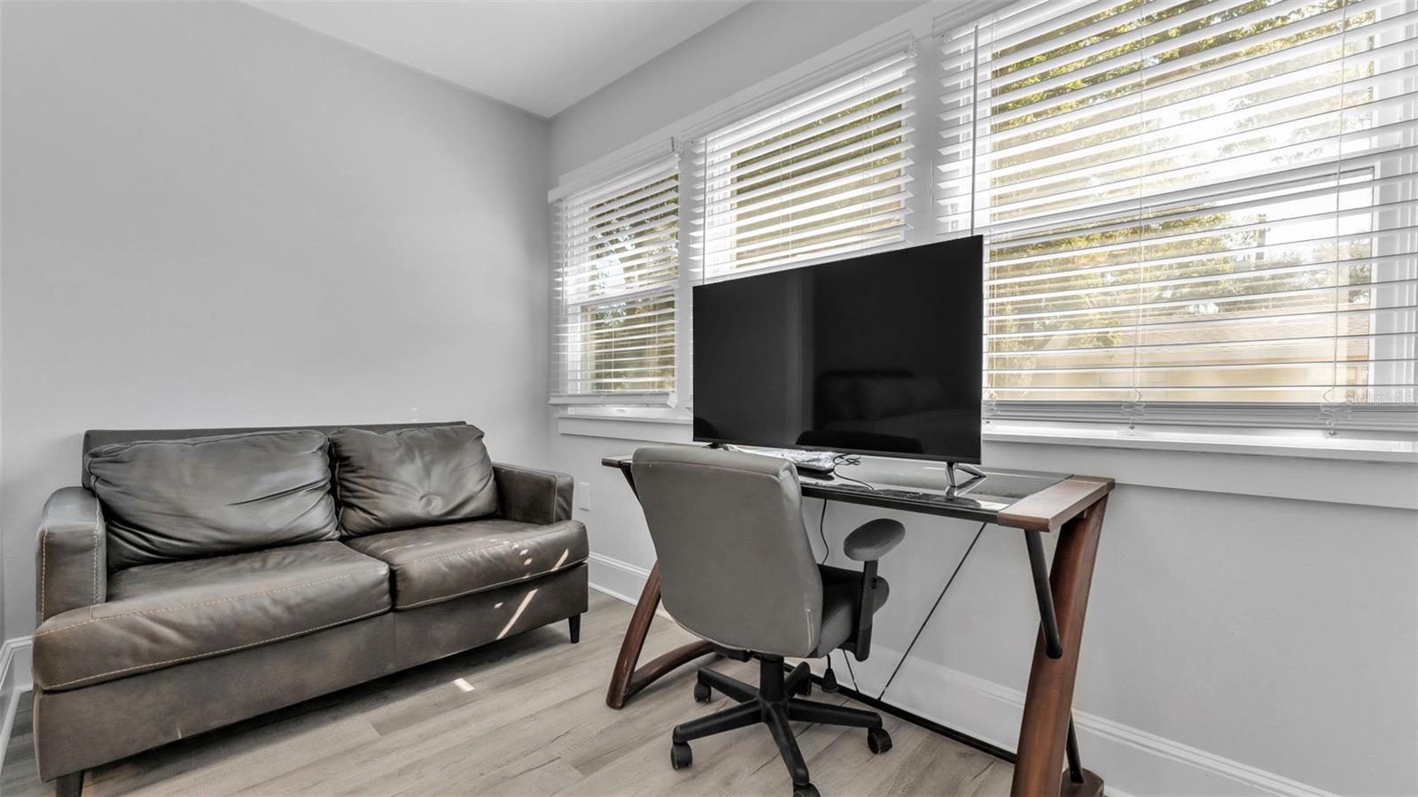 SOUTH LAKELAND ADD - Residential