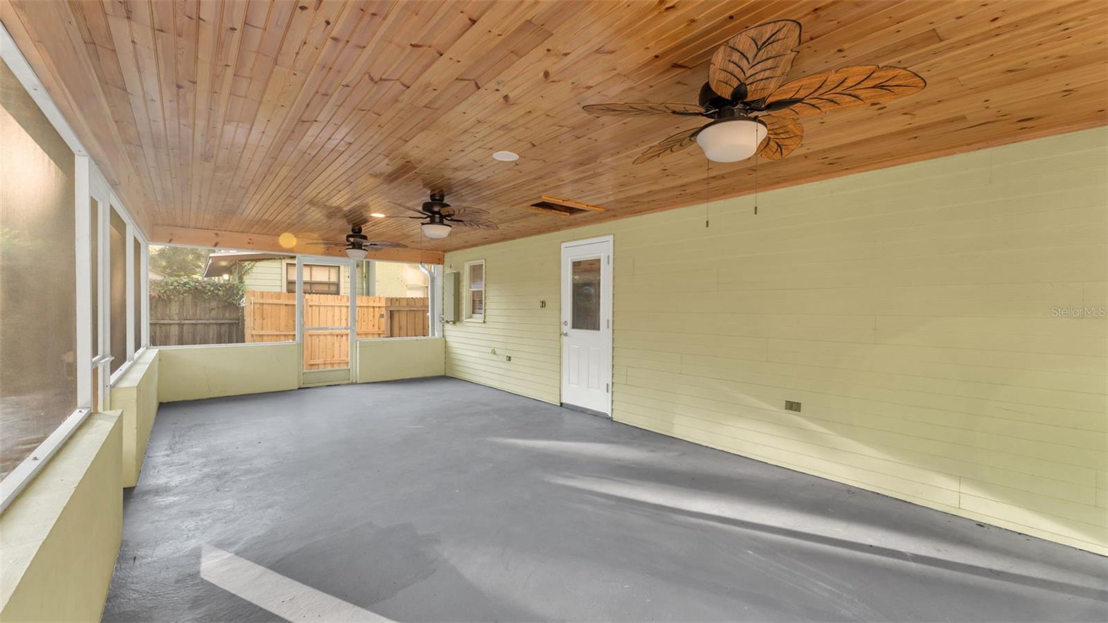 SOUTH LAKELAND ADD - Residential