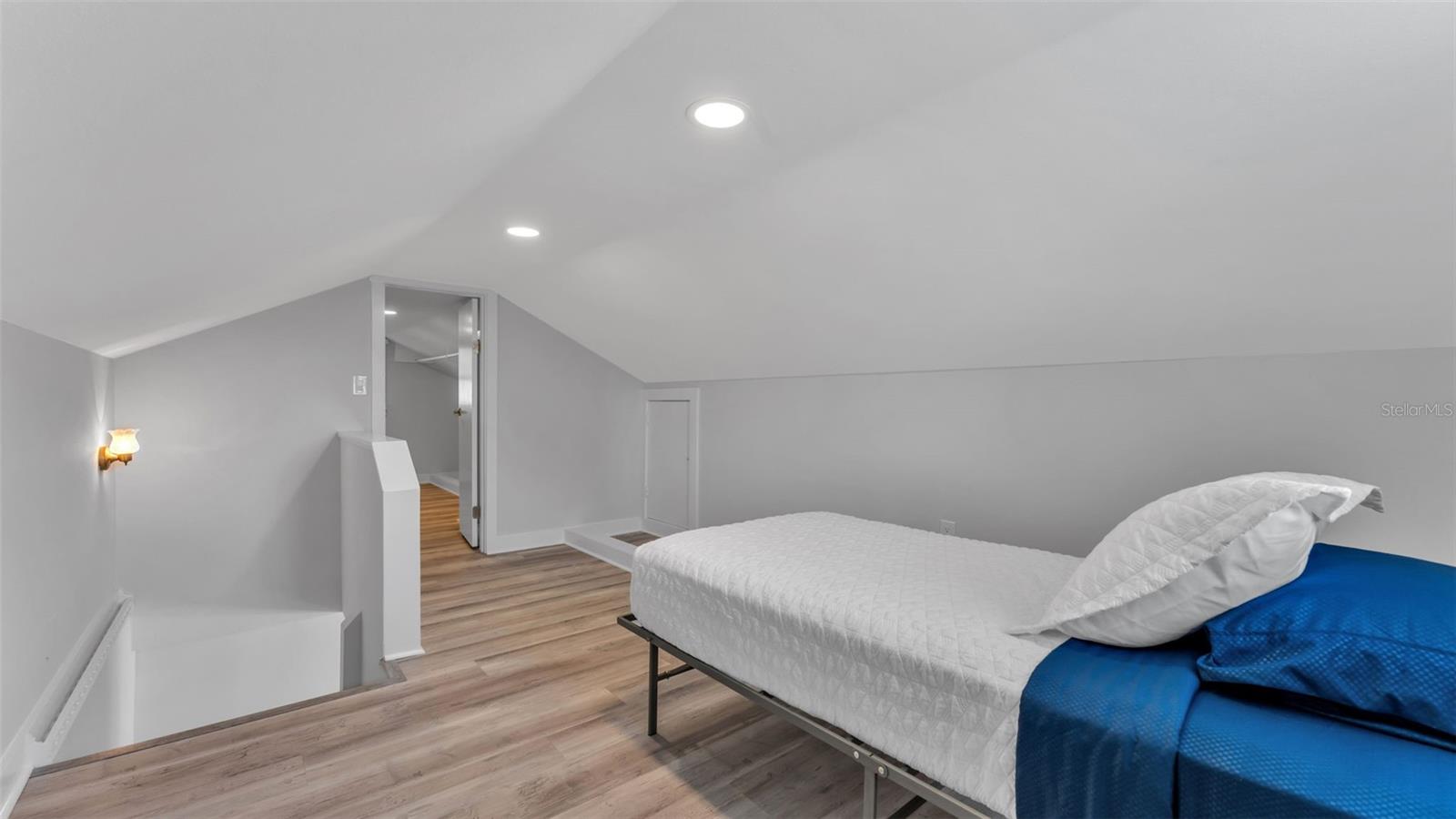 SOUTH LAKELAND ADD - Residential