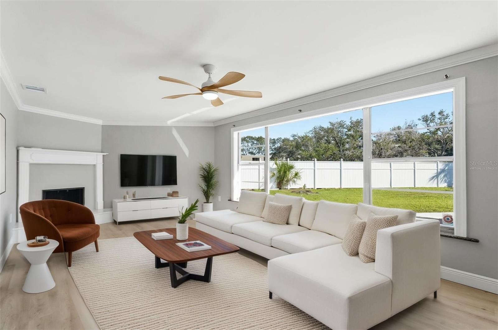 DUNEDIN SHORES SUB - Residential