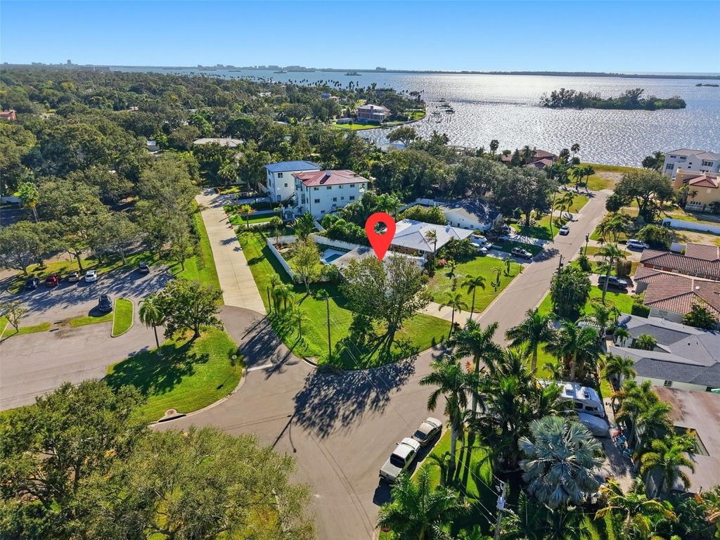 Photo of 101 Michigan Boulevard, Dunedin, FL 34698 (MLS # TB8439995)