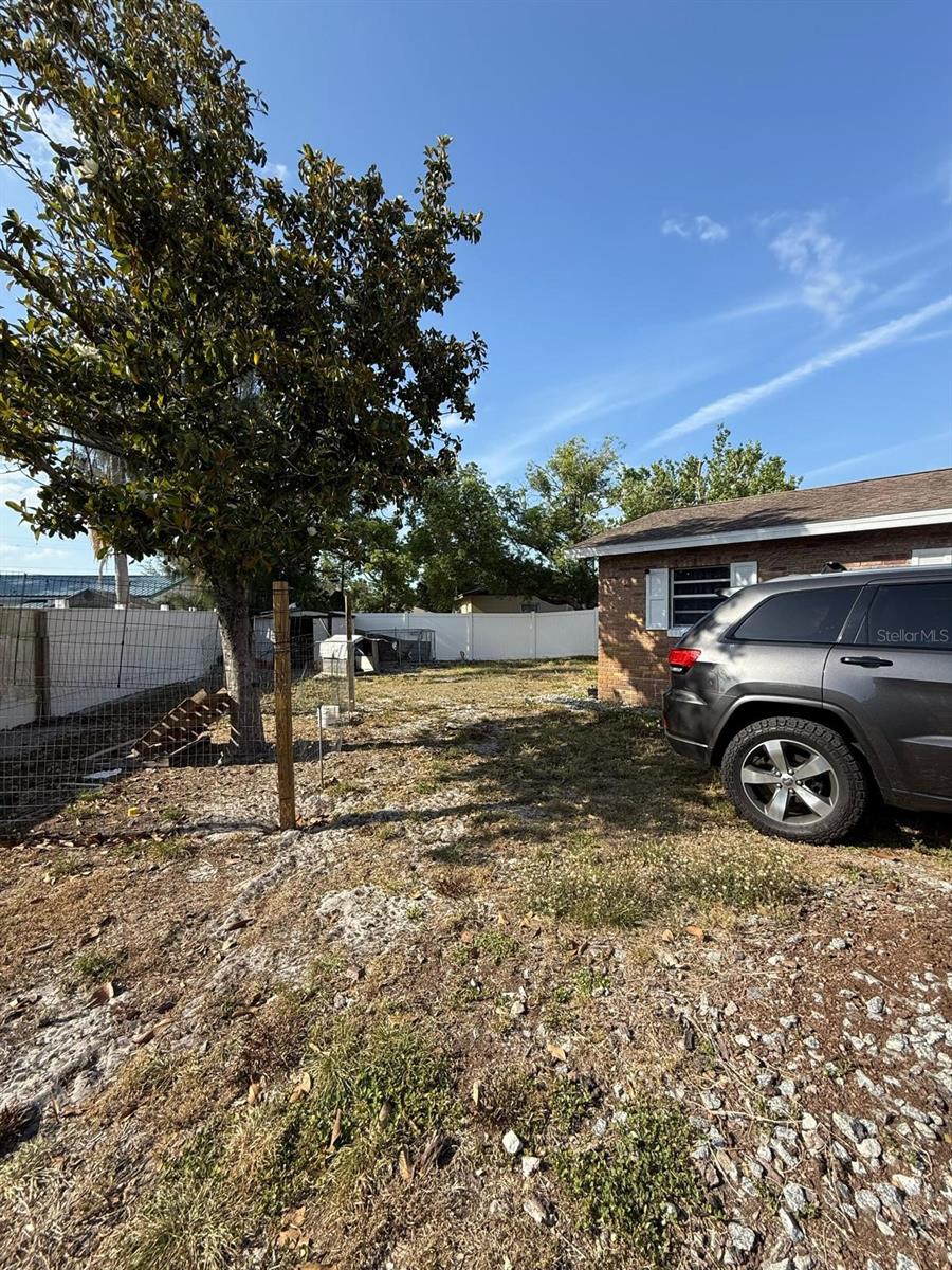 DENNIS PARK - Residential