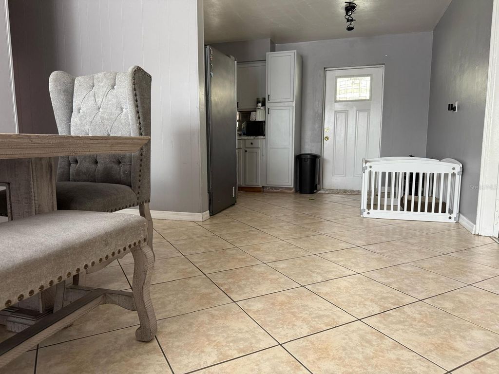 Photo of 311 Congress Avenue, Auburndale, FL 33823 (MLS # S5140118)