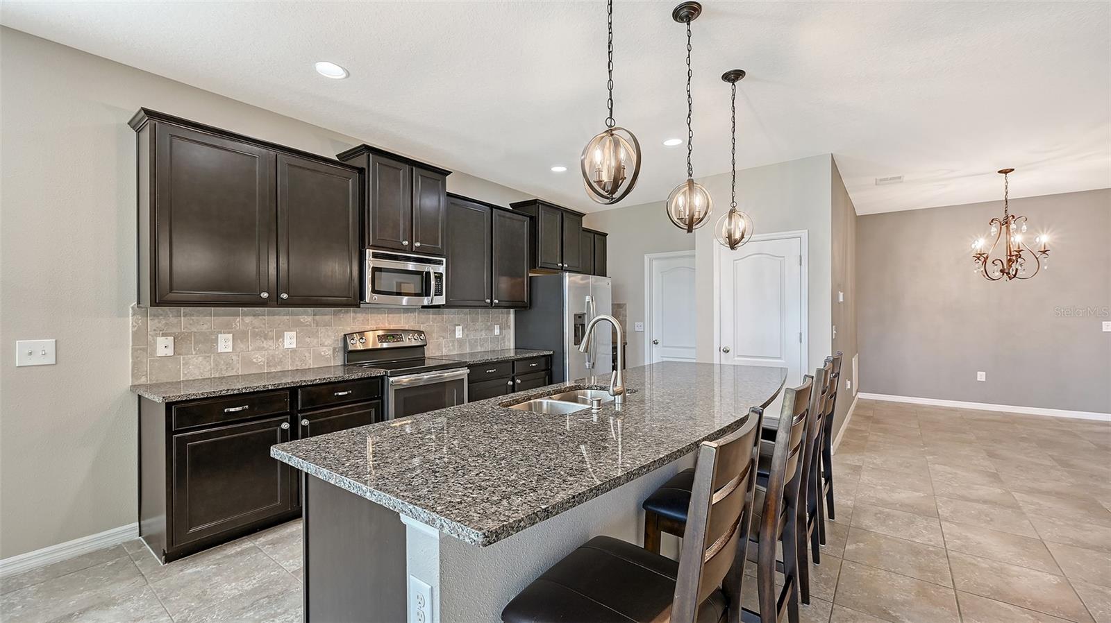 DEL TIERRA PH I - Residential