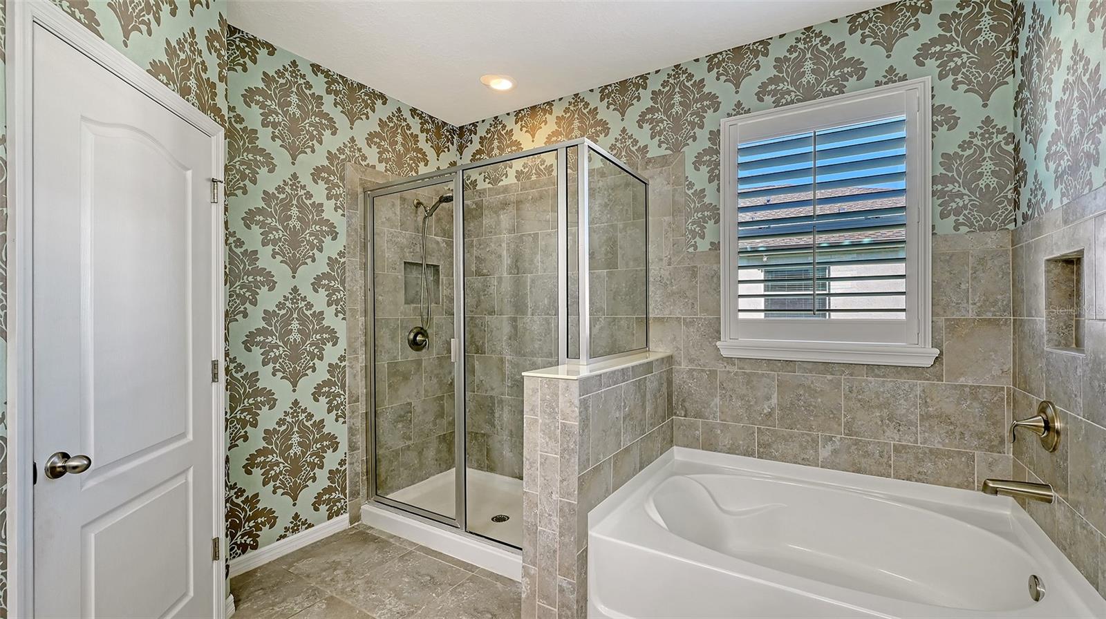 DEL TIERRA PH I - Residential