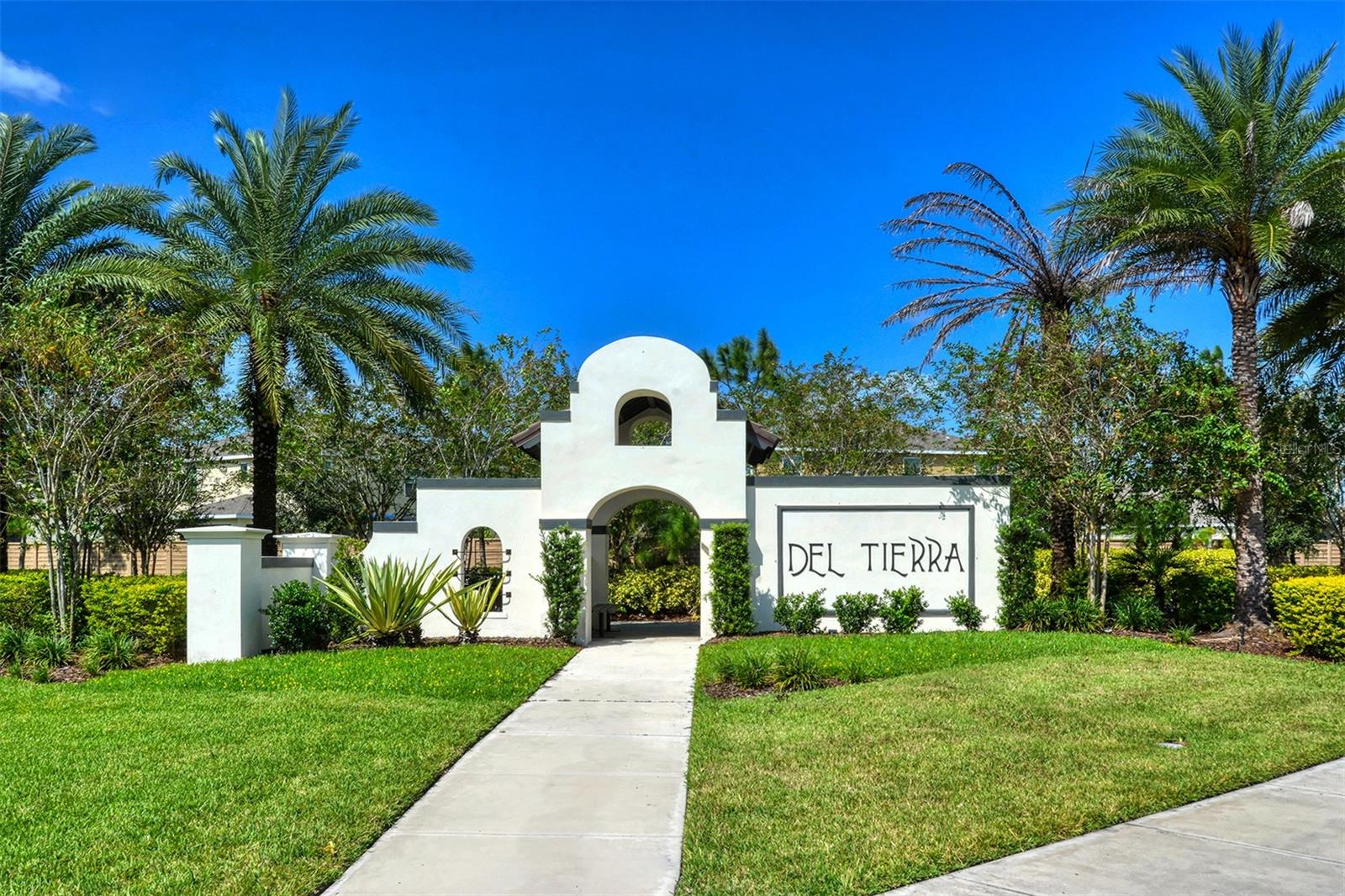 DEL TIERRA PH I - Residential