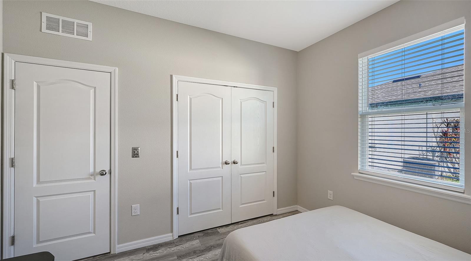 DEL TIERRA PH I - Residential