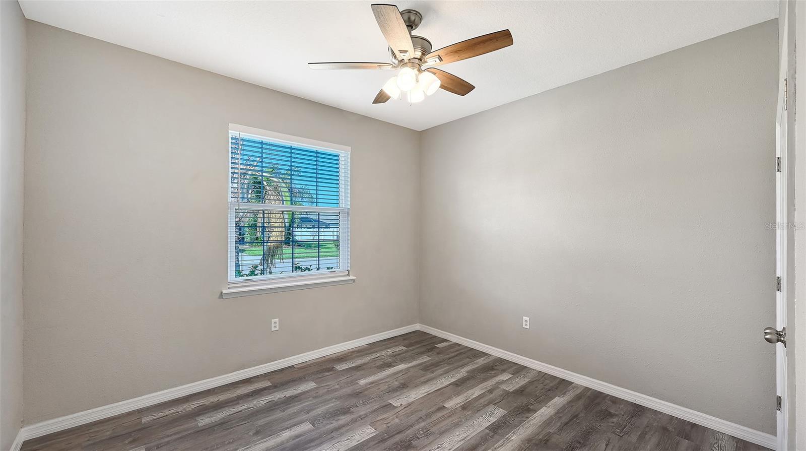 DEL TIERRA PH I - Residential