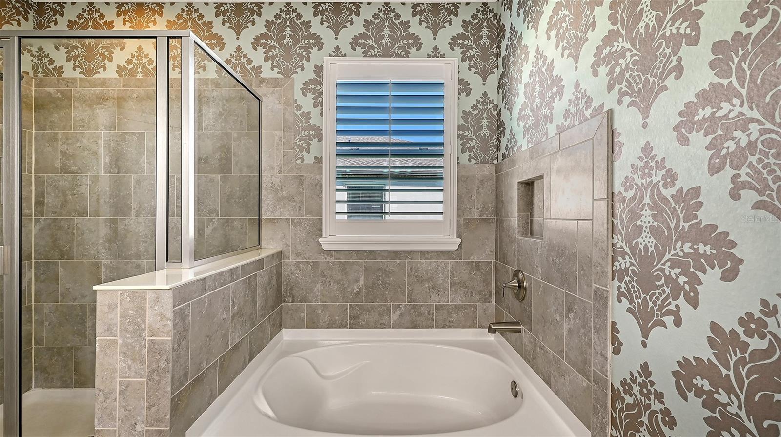 DEL TIERRA PH I - Residential