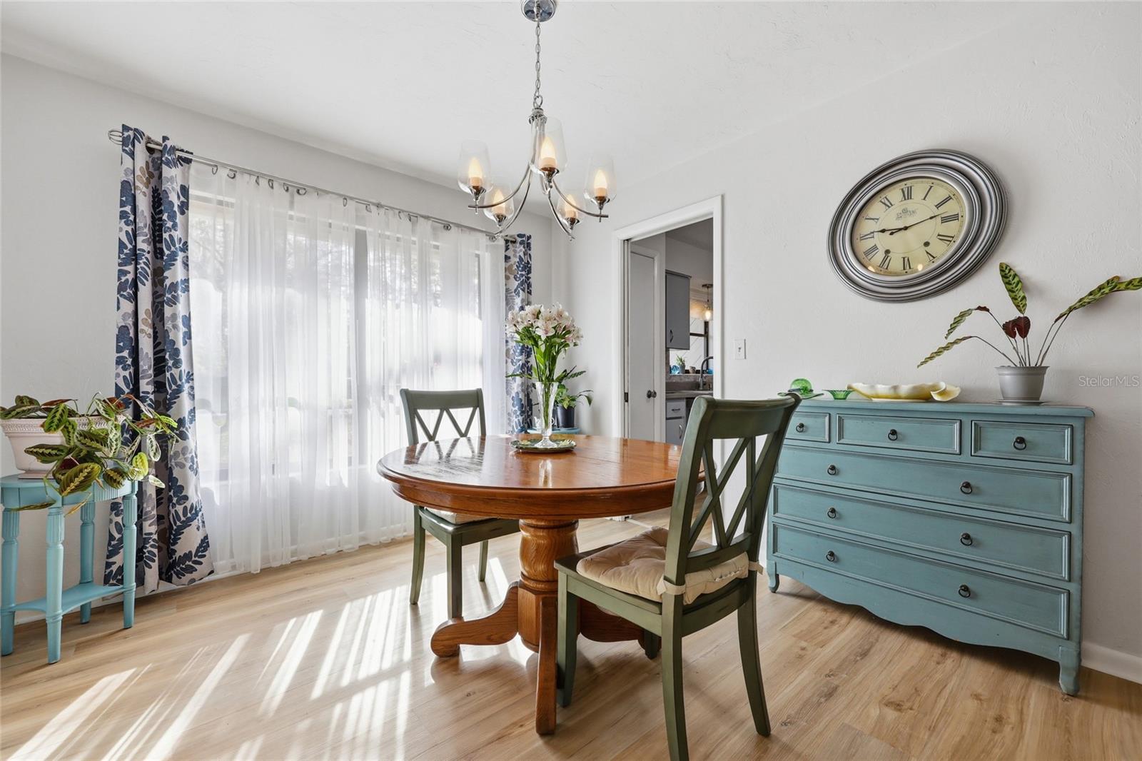 NORTHWOOD OAKS - Residential