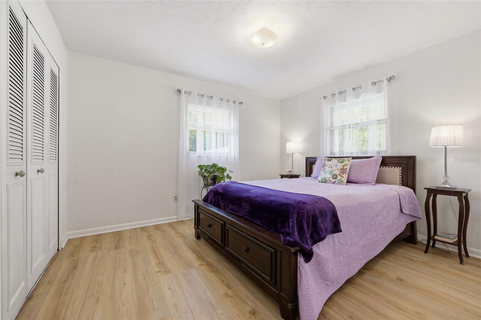 NORTHWOOD OAKS - Residential