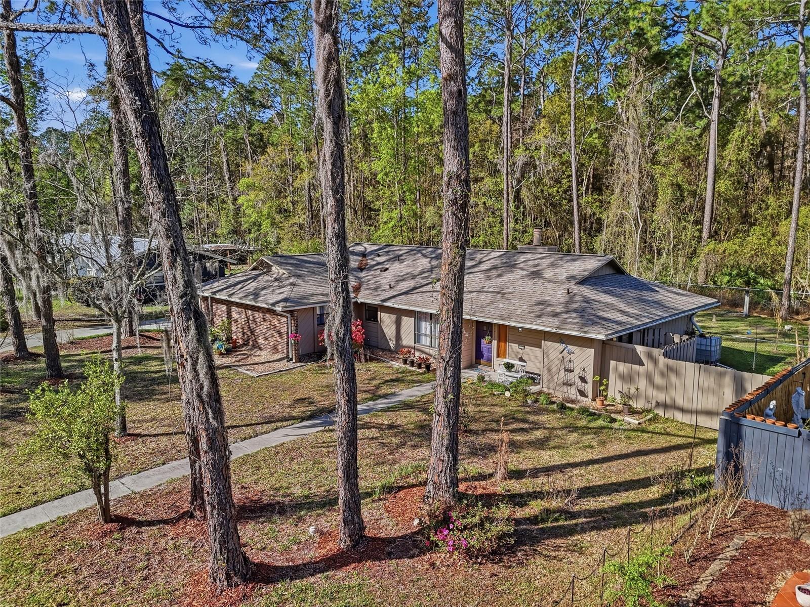 NORTHWOOD OAKS - Residential