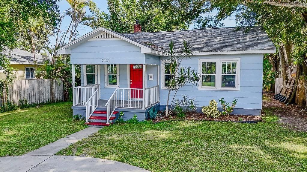 Photo of 2434 9th Avenue N, St Petersburg, FL 33713 (MLS # TB8505710)